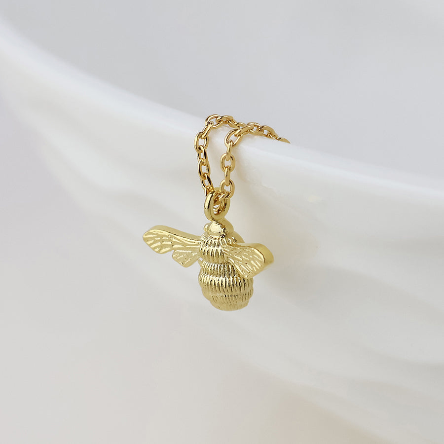 POM Honey bee golden intricate bee necklace