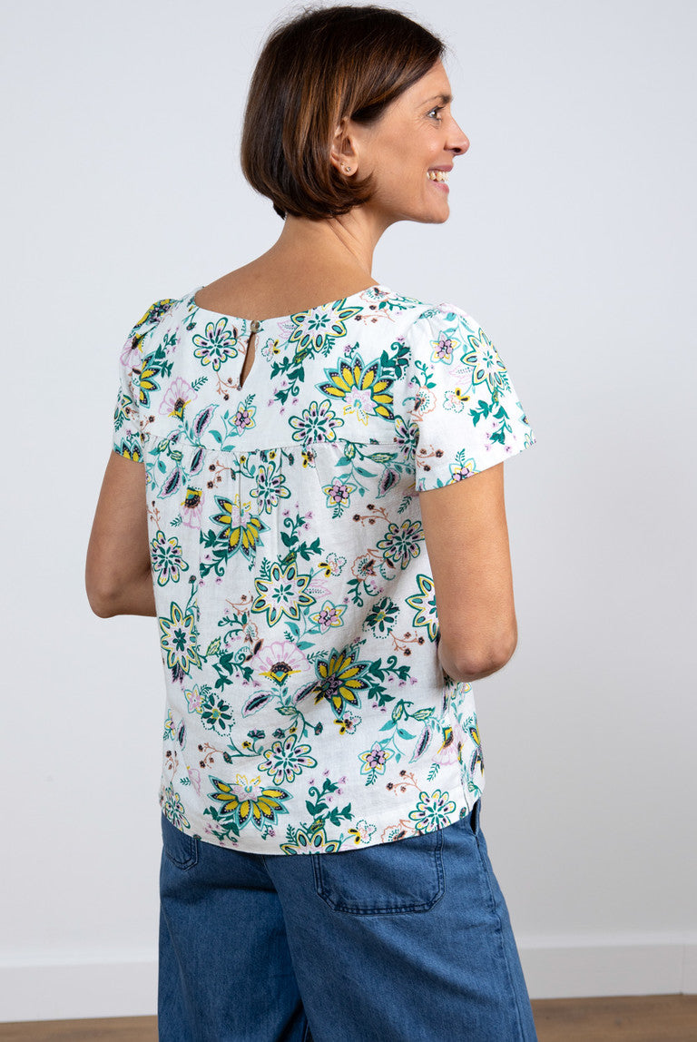 Lily & Me Rosali Linen Blend Top