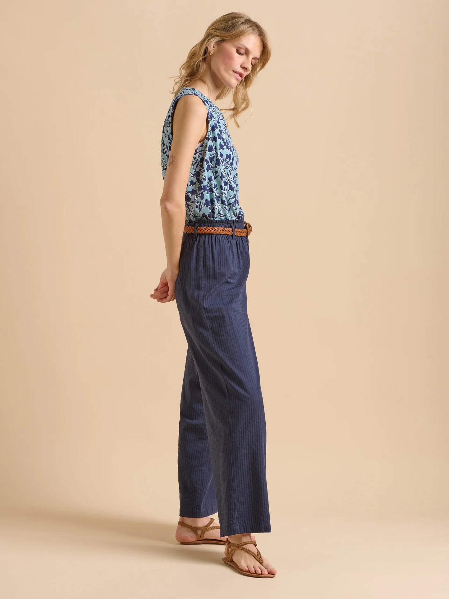 Brakeburn Shadow Floral Vest