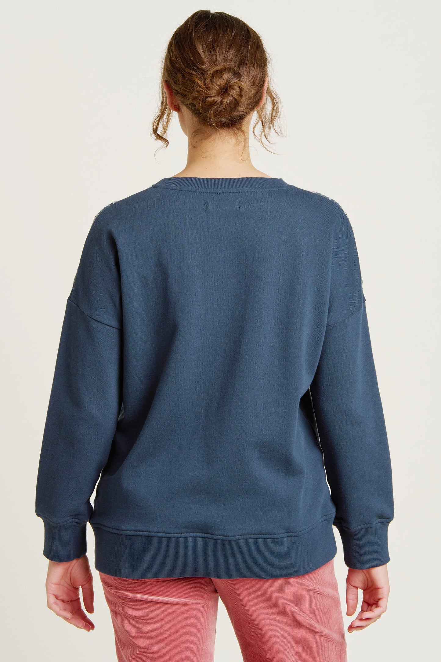 Embroidered Neckline Crew Neck Sweatshirt