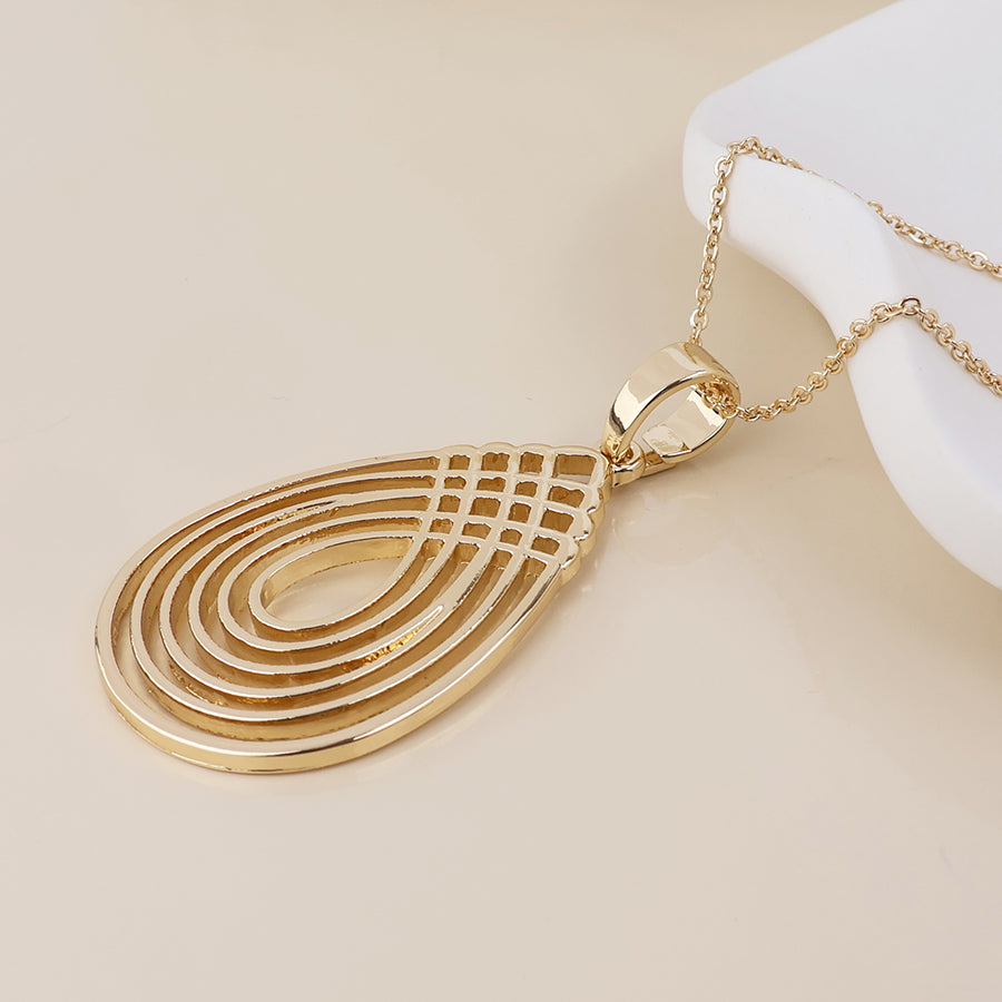 POM Deco golden deco lattice teardrop necklace