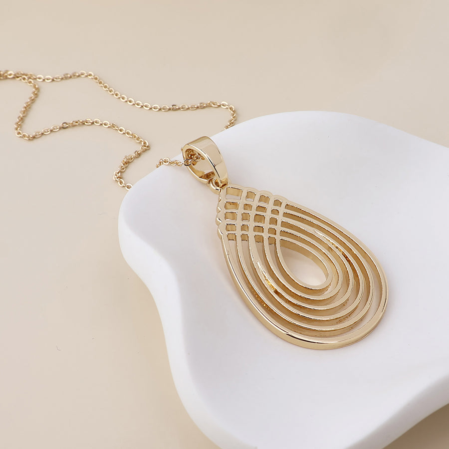 POM Deco golden deco lattice teardrop necklace