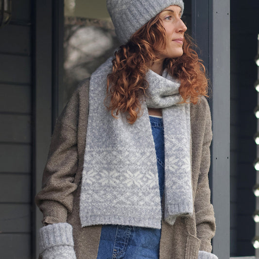 POM Erica Grey and White Scandi Style Knit Scarf