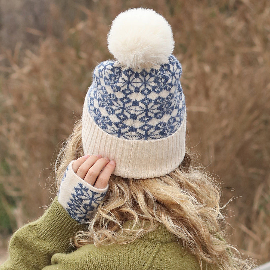 POM Blue and cream mix starflower knit bobble hat