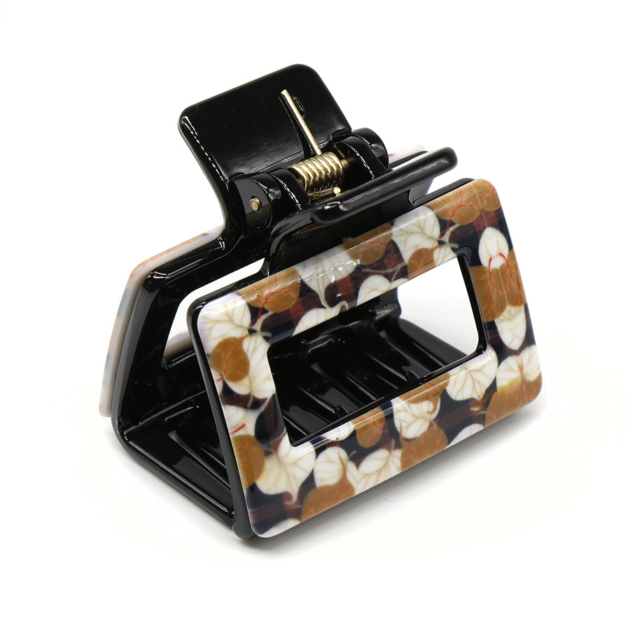 POM Retro Leaf Print Medium Claw Clip