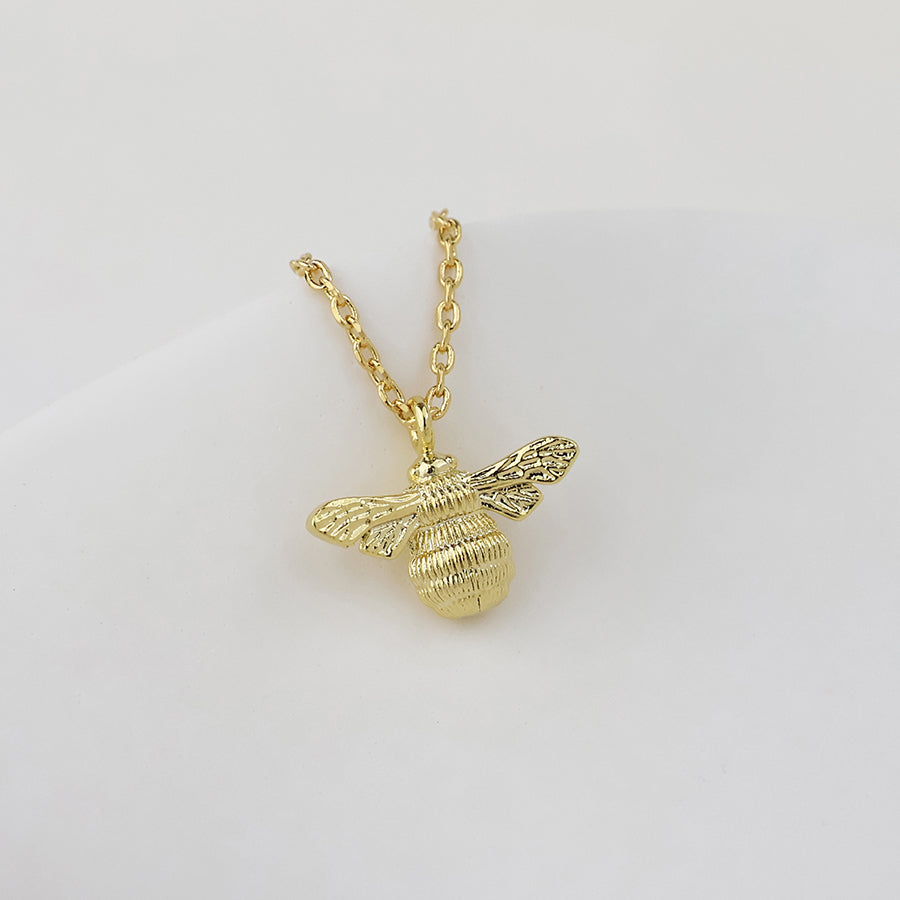 POM Honey bee golden intricate bee necklace