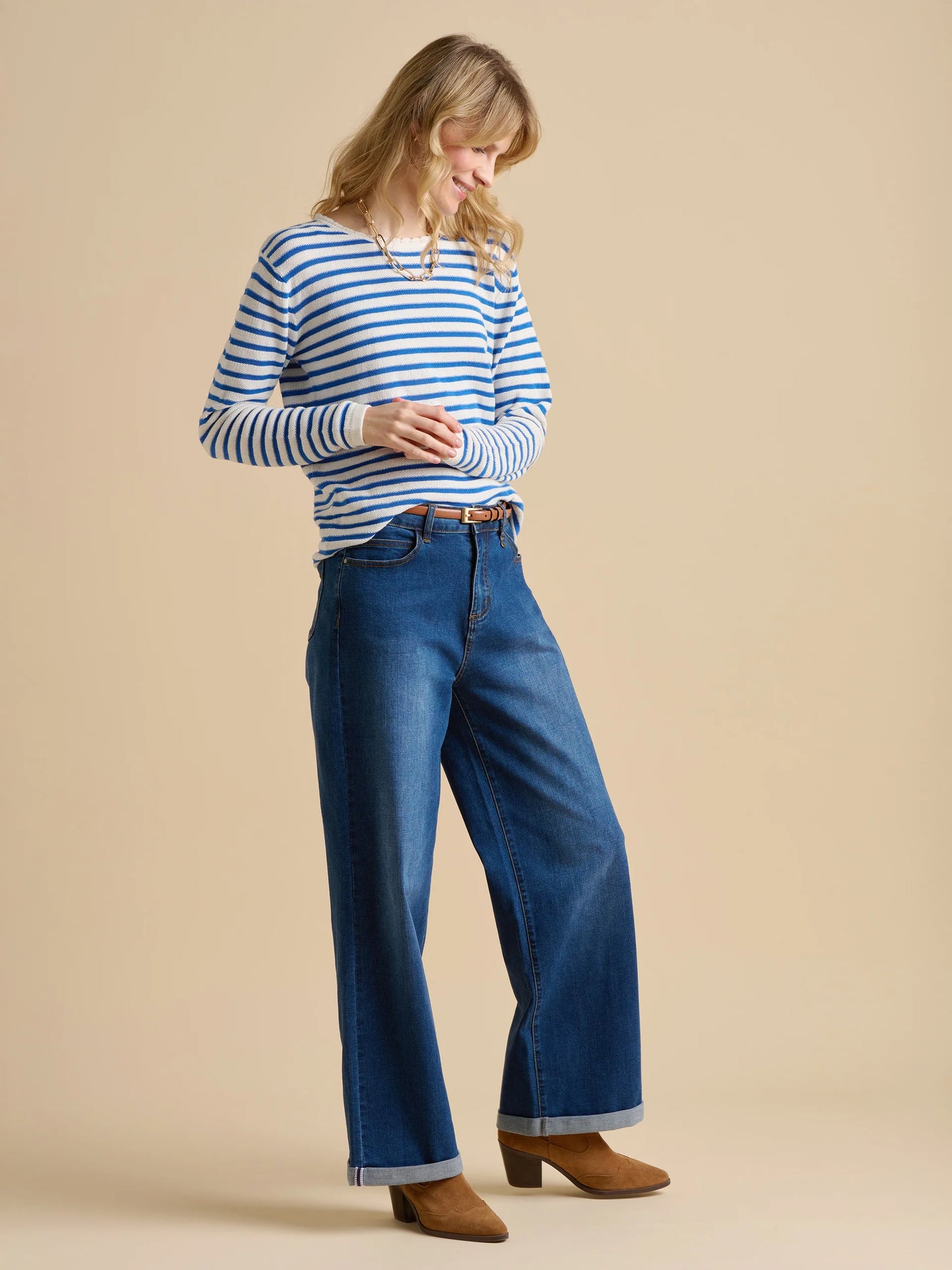 Scallop Neck Knitted Jumper